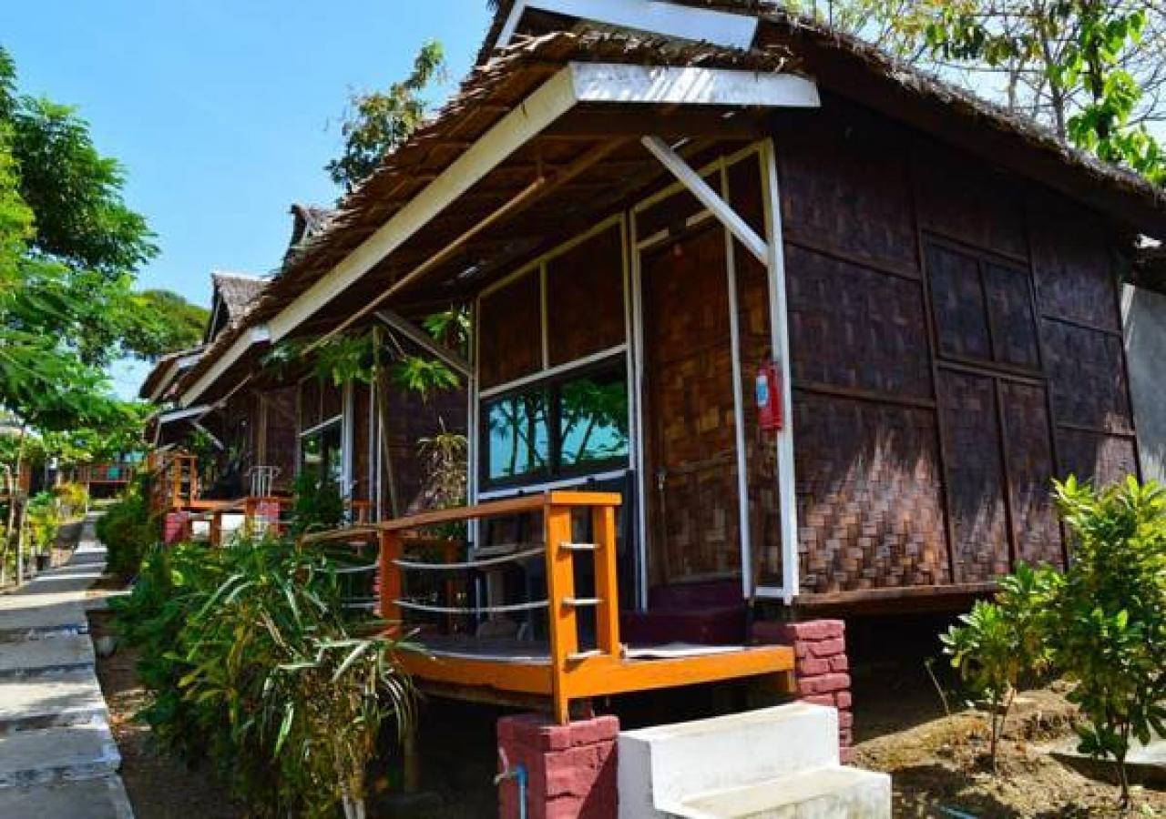 Hill Top Resort Ngwesaung Exteriör bild