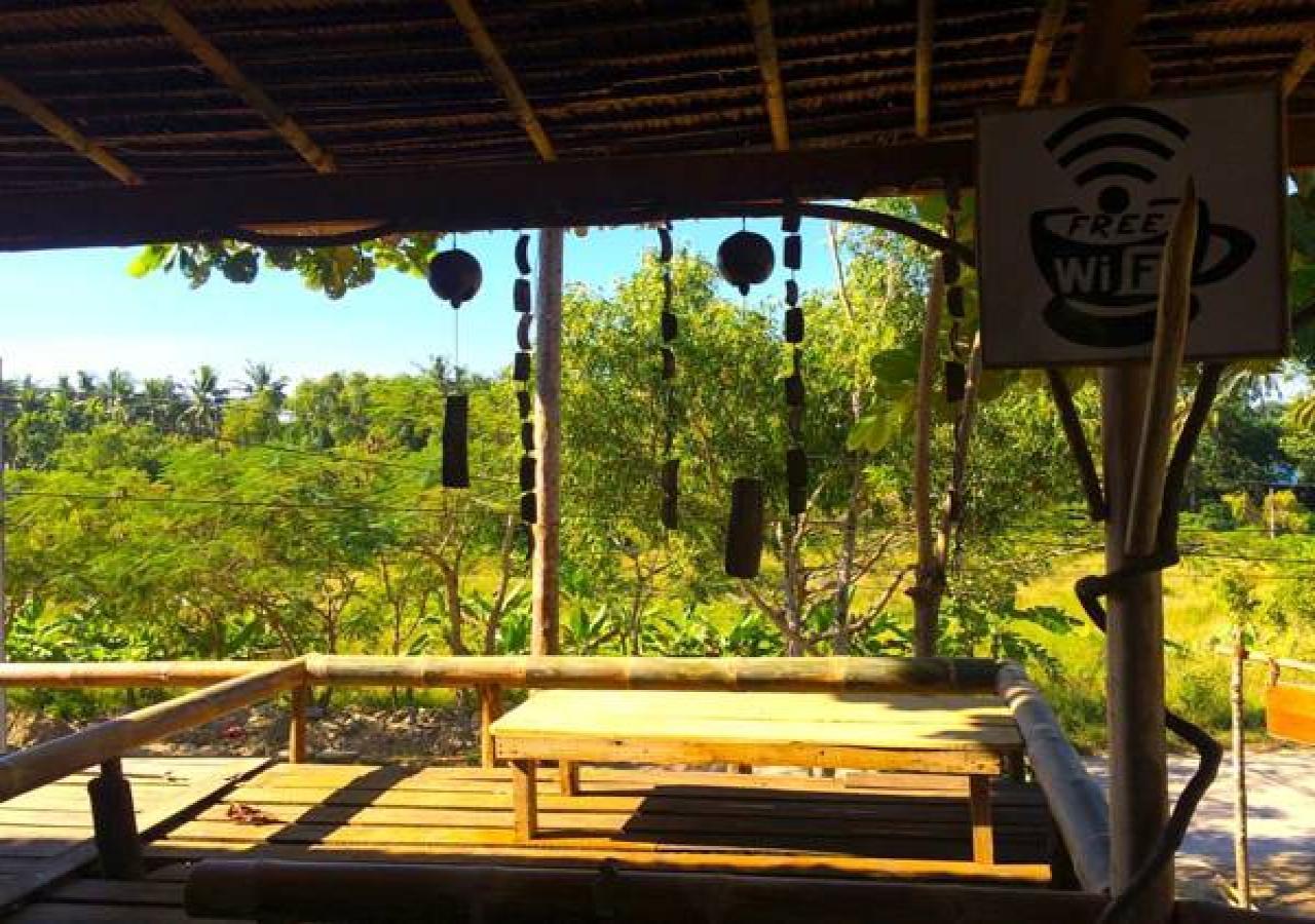 Hill Top Resort Ngwesaung Exteriör bild