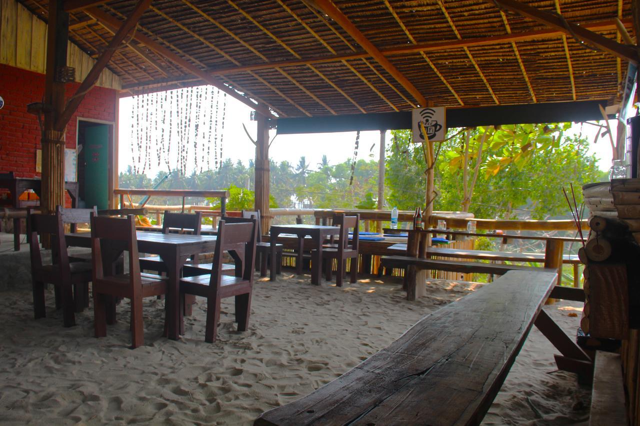Hill Top Resort Ngwesaung Exteriör bild